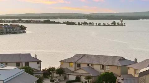 625 Horseshoe Bay North Blvd, Horseshoe Bay, TX 78657