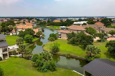 46 Applehead Is # -C, Horseshoe Bay, TX 78657
