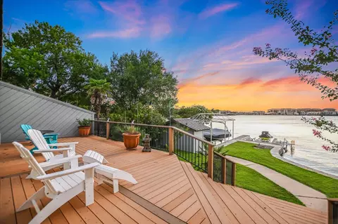 510 Lucy Ln, Horseshoe Bay, TX 78657