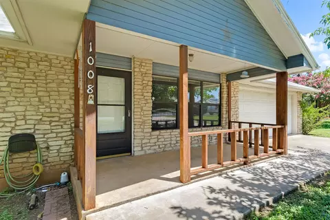1008 Wright St, Llano, TX 78643 photo 4