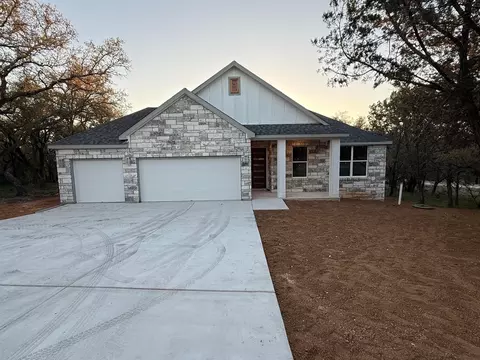 117 Mountain Dr, Horseshoe Bay, TX 78657