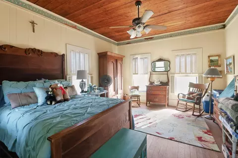 Bedroom - 950 Ater Ranch Ests, Bertram, TX 78605 photo 1 of 3