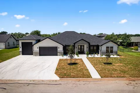 103 Still Meadow Dr, Kingsland, TX 78639