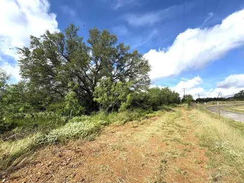 374 Sandy Mountain Dr, Sunrise Beach, TX 78643