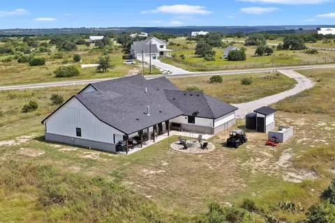 709 Three Creeks Dr, Bertram, TX 78605 photo 29