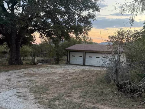 lot173 174 Oak Dr, Kingsland, TX 78639