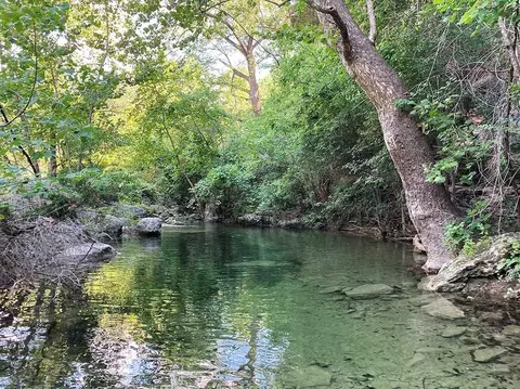 4207 Three Creek Trl, Spicewood, TX 78669
