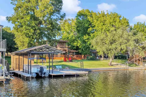 539 Ellen Williams Loop, Kingsland, TX 78639