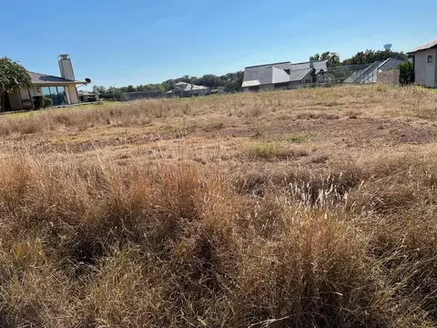 W10038 A Broken Hills, Horseshoe Bay, TX 78657