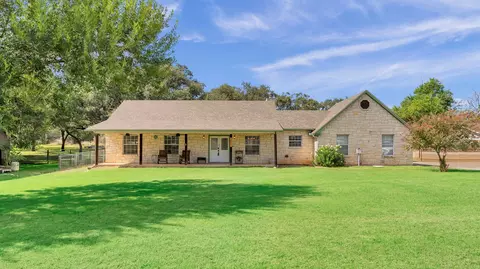 351 Mccartney Dr, Kingsland, TX 78639