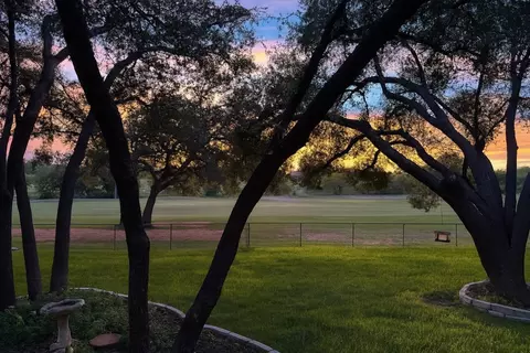 295 Skyview, Kingsland, TX 78639 photo 5