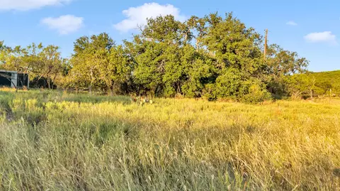 7737 Cr 216a, Llano, TX 78643 photo 4