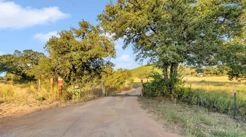 7737 Cr 216a, Llano, TX 78643 photo 6