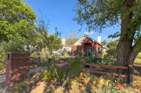 1109 E College, Llano, TX 78643