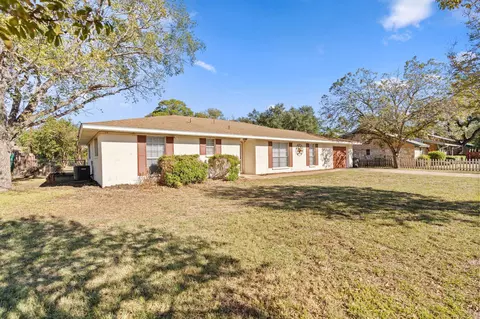 418 Hernandos Loop, Leander, TX 78641 photo 2