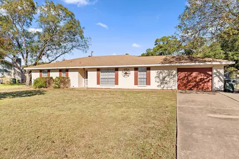 418 Hernandos Loop, Leander, TX 78641 photo 3