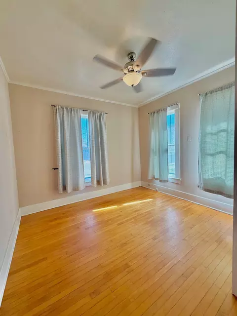 Bedroom - 801 Hickory St, Llano, TX 78643 photo 2 of 2