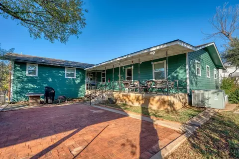 901 Wright St, Llano, TX 78643 photo 5