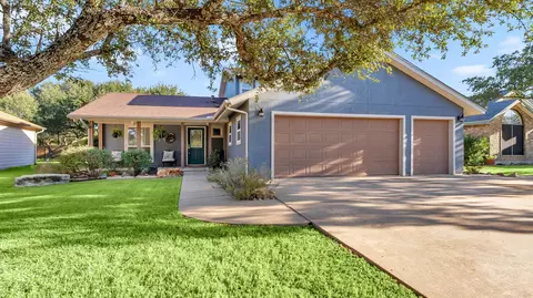 207 Fox Xing, Burnet, TX 78611