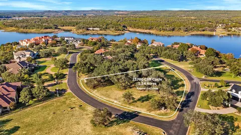 25700 Cliff Cir, Spicewood, TX 78657