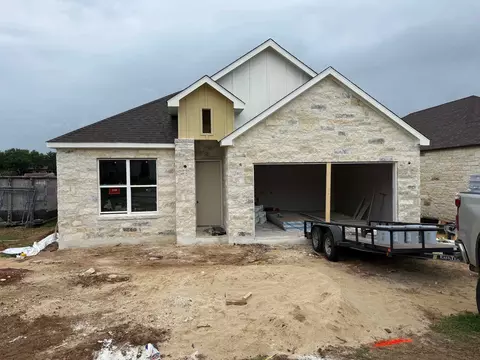 134 Pinehurst, Meadowlakes, TX 78654