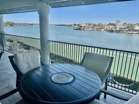2509 Diagonal #11, Horseshoe Bay, TX 78657