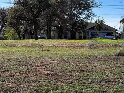 lot S 319-321 Driftwood St, Granite Shoals, TX 78654