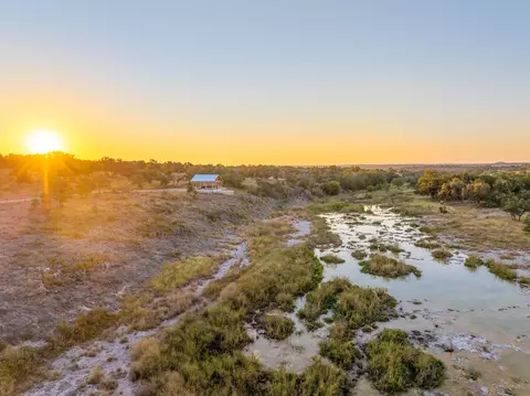 1547 Pressler Rd, Fredericksburg, TX 78624