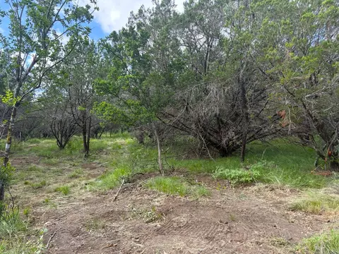 380 Sandy Mountain Dr, Sunrise Beach, TX 78643