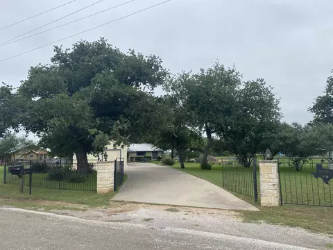 310 S Chaparral, Burnet, TX 78611