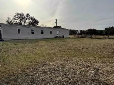 42 Reed Cr Cir, Bertram, TX 78605 photo 25