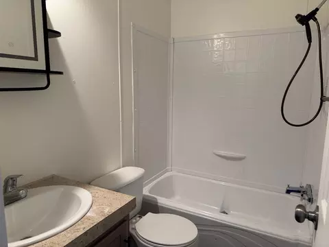 42 Reed Cr Cir, Bertram, TX 78605 photo 16