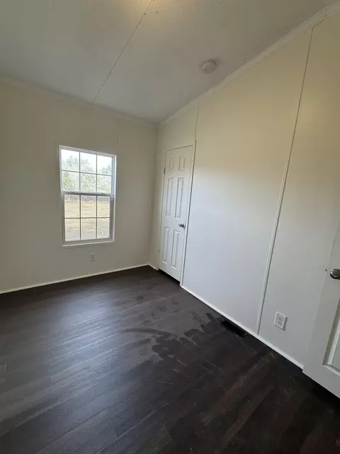 42 Reed Cr Cir, Bertram, TX 78605 photo 10