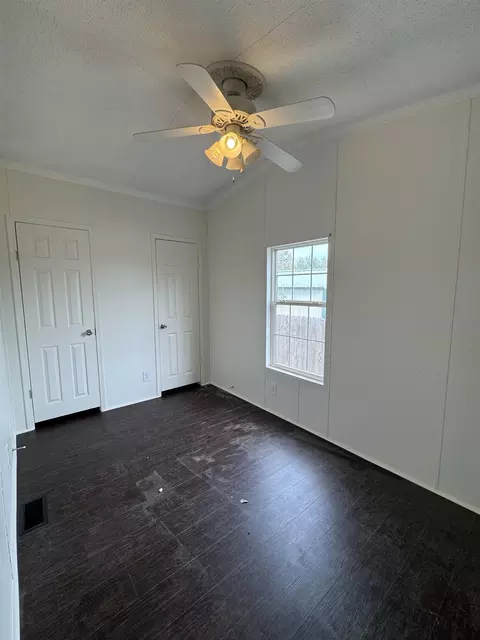 42 Reed Cr Cir, Bertram, TX 78605 photo 14