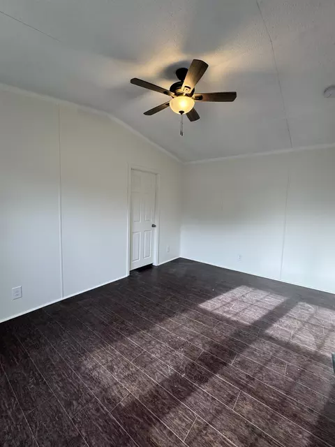 42 Reed Cr Cir, Bertram, TX 78605 photo 7