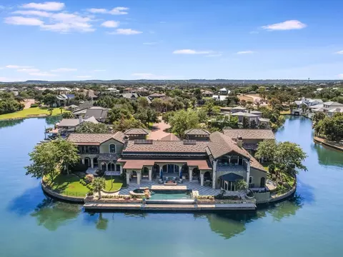 82 Applehead Island Dr, Horseshoe Bay, TX 78657