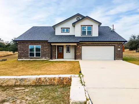 320 Sunrise Hls, Lampasas, TX 76550