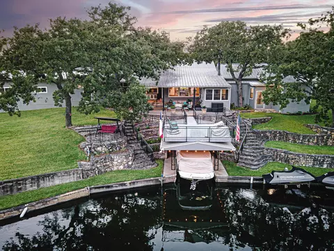 1104 Hill Circle West Dr, Granite Shoals, TX 78654