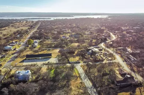 2802 Valley View Ln, Granite Shoals, TX 78654