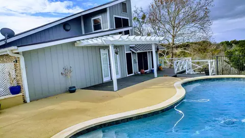 110 Prairie, Horseshoe Bay, TX 78657
