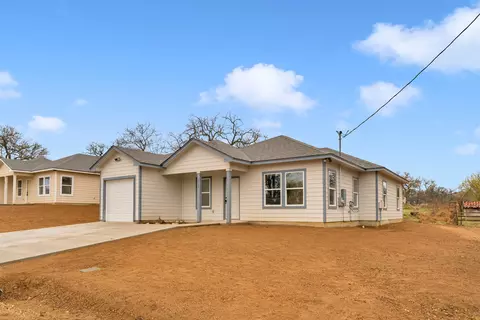 1917 Greenwood Ln, Kingsland, TX 78639