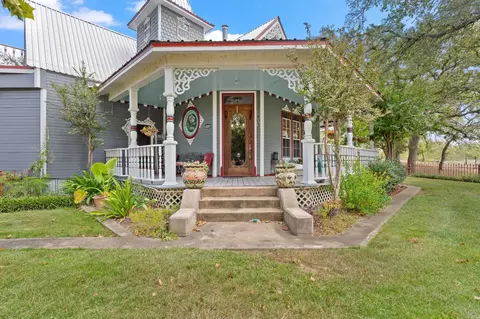 2403 Maple Ln, Kingsland, TX 78639