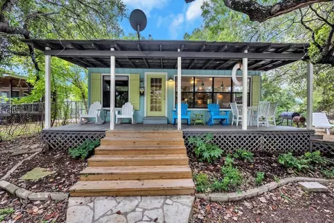 200 Highland Dr, Kingsland, TX 78639