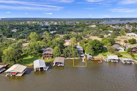 2814 Lakeview Dr, Granite Shoals, TX 78654