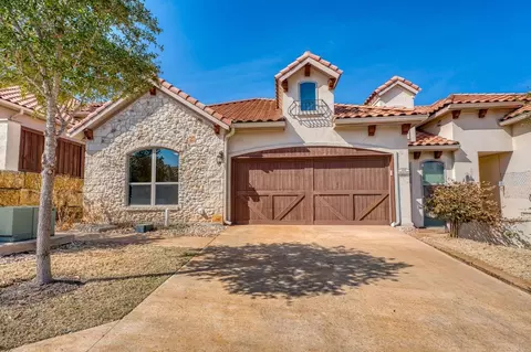 300 Tuscan Dr, Horseshoe Bay, TX 78657