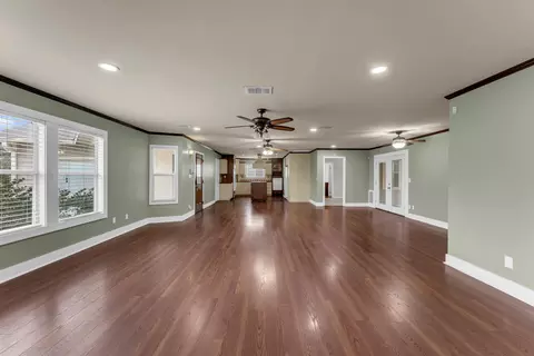 509 Cr 136b St, Kingsland, TX 78639