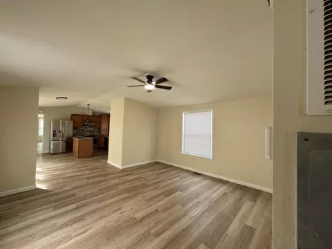 128 Apache Dr, Burnet, TX 78611 photo 2