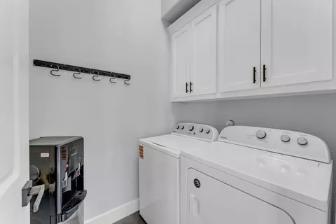 Other - 520 E Island Dr, Bluffton, TX 78607 photo 3 of 6