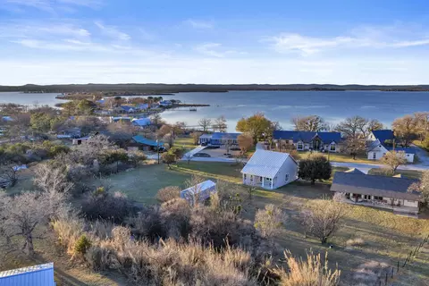 View/Area - 520 E Island Dr, Bluffton, TX 78607 photo 5 of 5