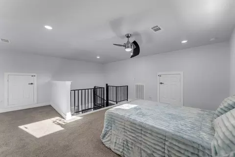 Bedroom - 520 E Island Dr, Bluffton, TX 78607 photo 6 of 7